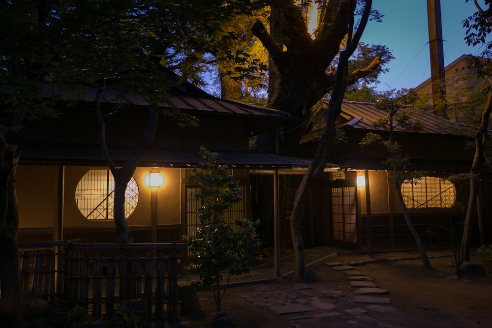 Okutsuso