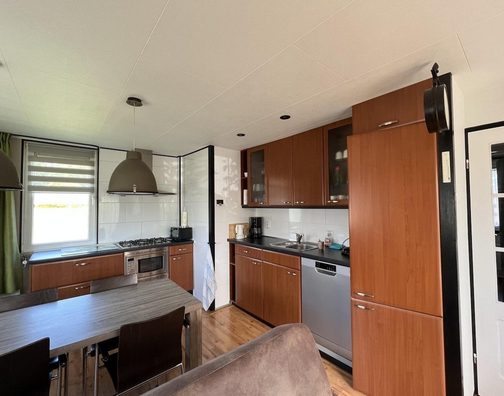 Comfortable Bungalow for 4 People