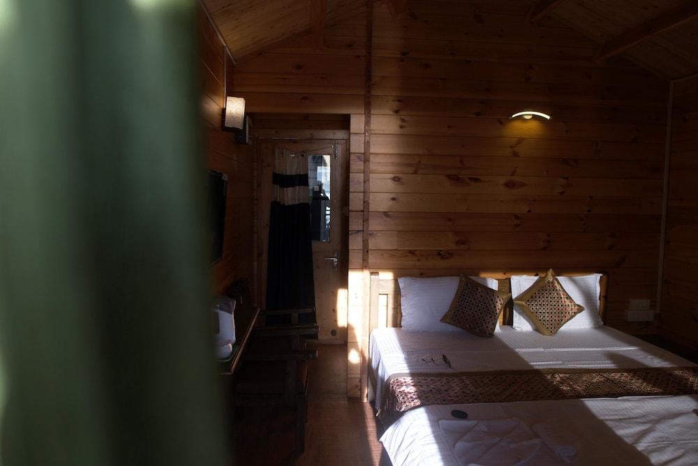 Photo 12
