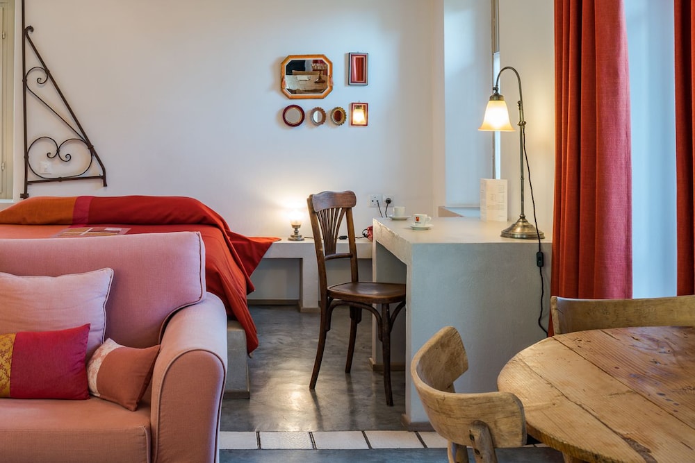 Mazaraki Guesthouse