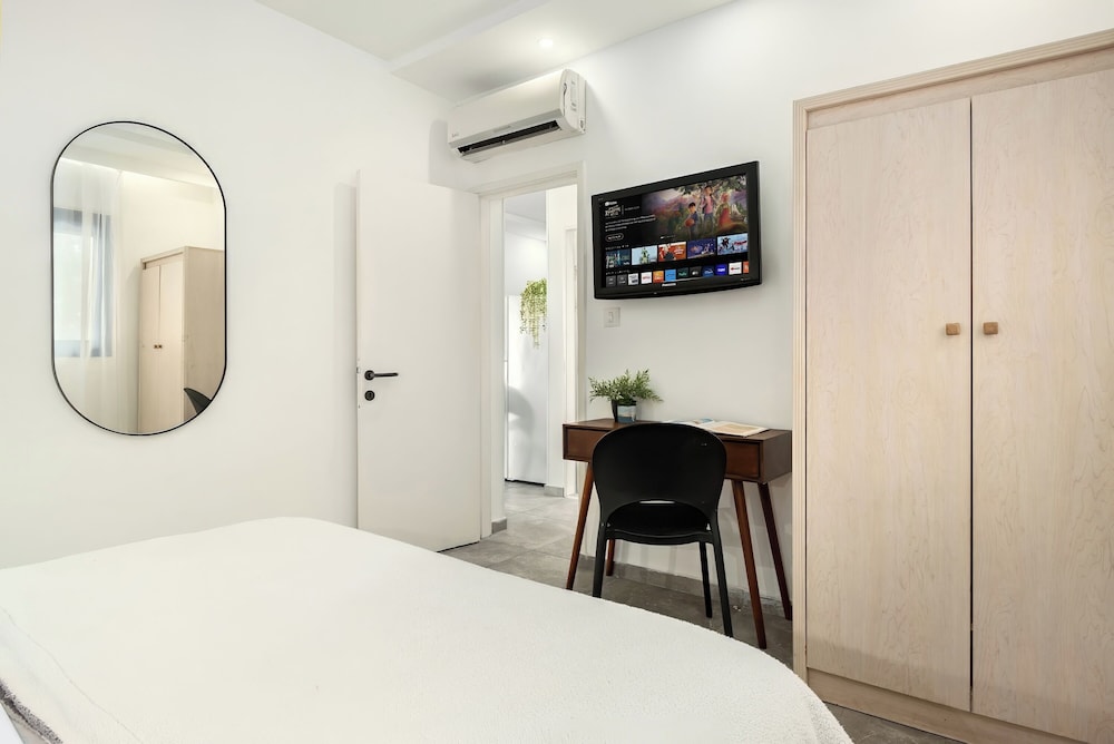 Royal Park Apt Resort by Sea N Rent