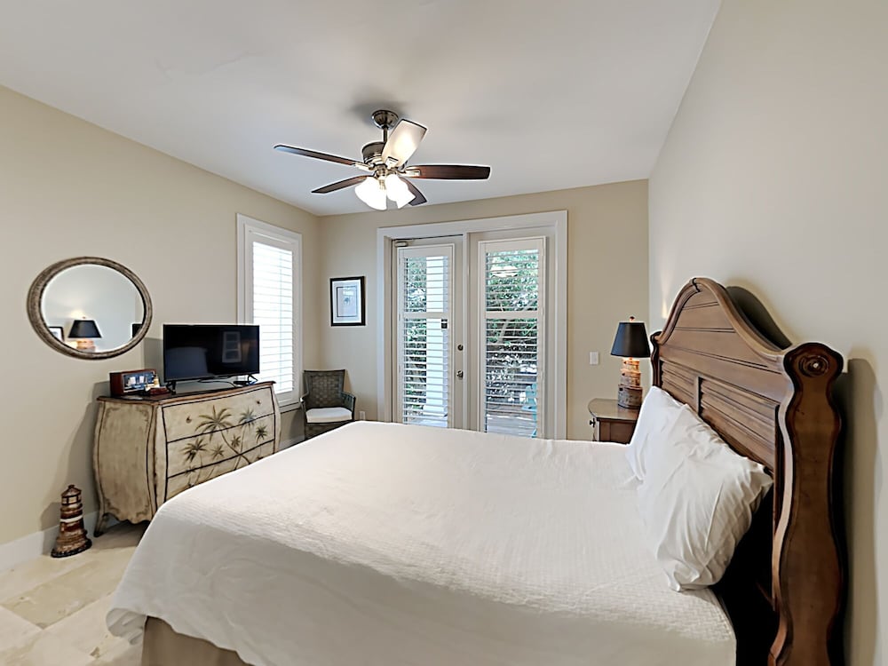 Beach Blessing of 30A by Southern Vacation Rentals view 3