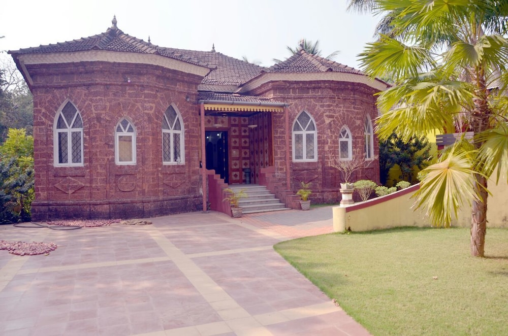 Nirvaah Villa - Socorro