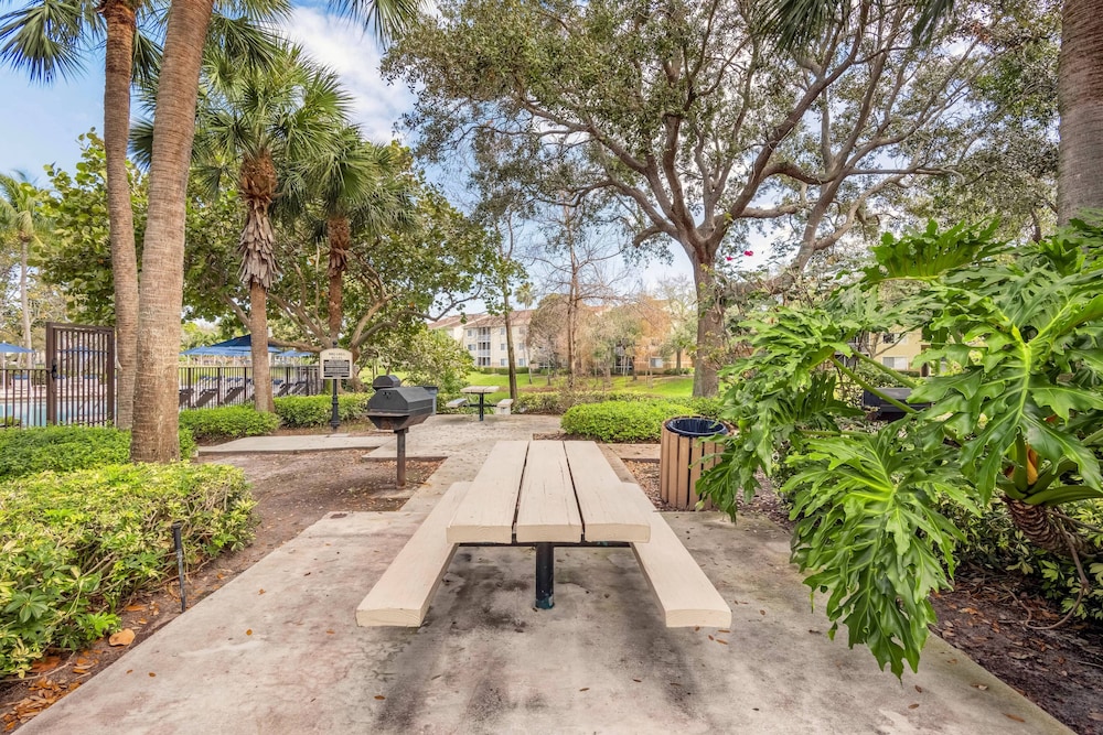 The Cove at Boynton Beach view 5