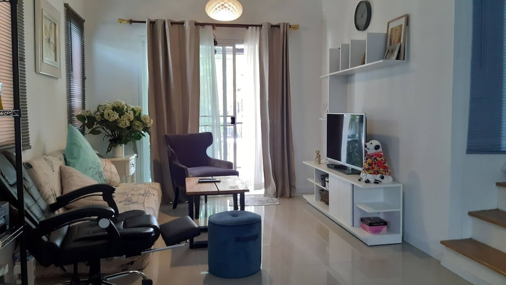 Cosy Preuksa House 120