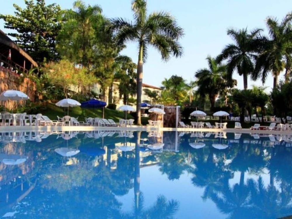 Hotel Maravilhoso-Banheira-PiscinaTermal