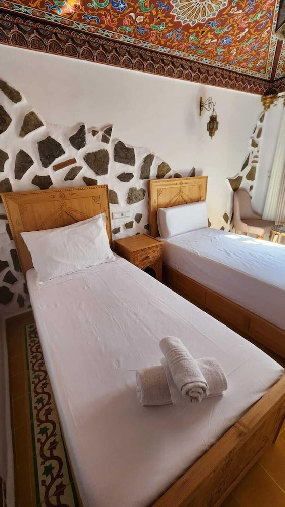 RIAD ALHAMBRA
