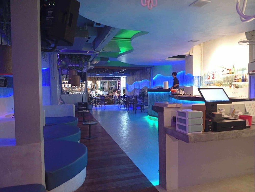 Go To Party Hostel and Bar Ao Nang