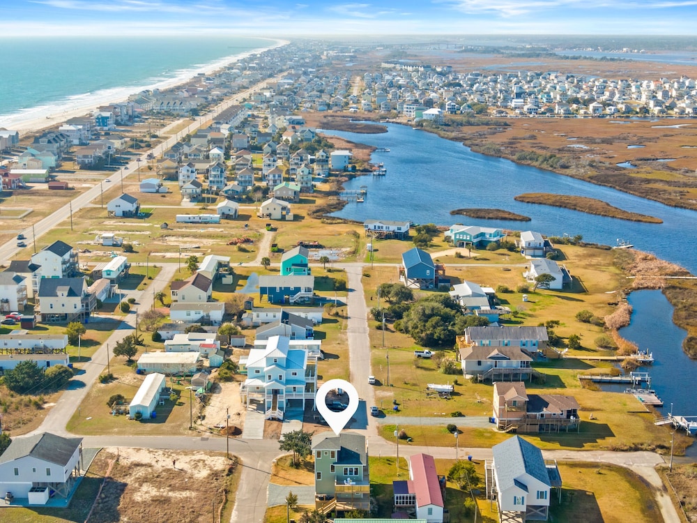 Salt & Lime by Topsail Realty