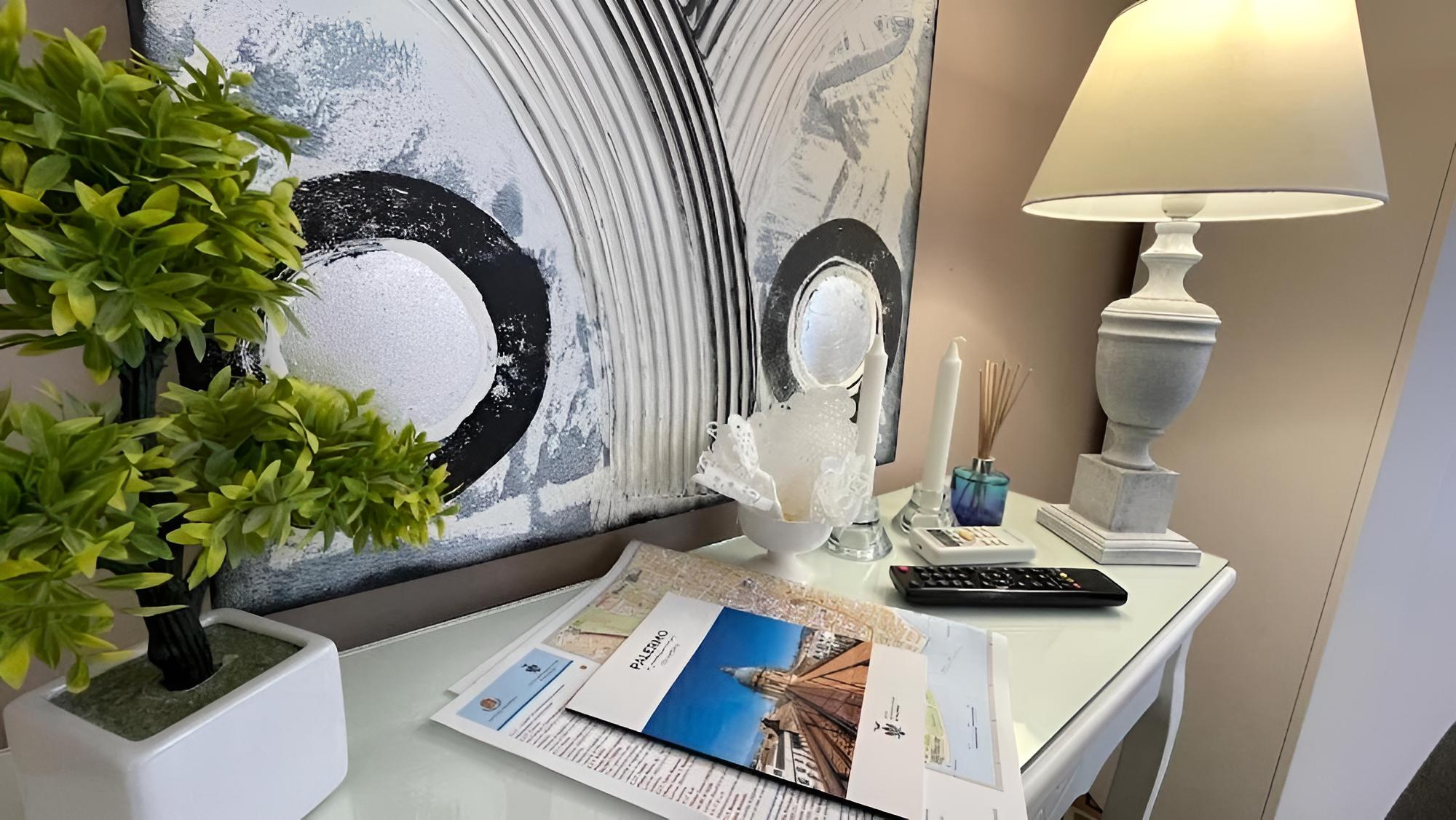 Hotel B&B Politeama Art - Image 1