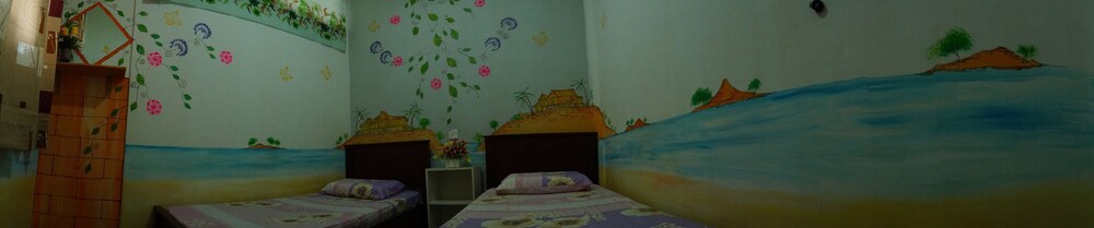 Old Town Guesthouse photo 5