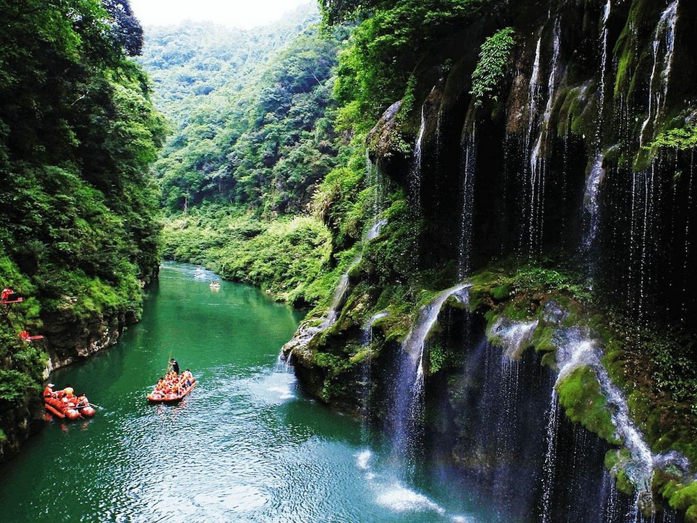 Zhangjiajie Valley Love Holiday Hotel