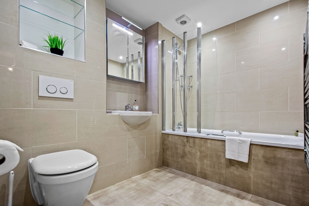 Chic and Modern Flats in Hoxton, Shoreditch