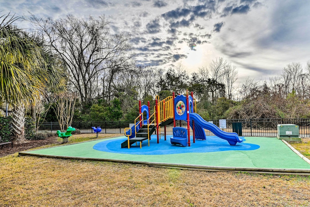 Pawleys Island Resort Condo Near Beach! view 5