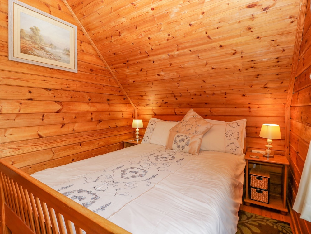 Orchard Lodge