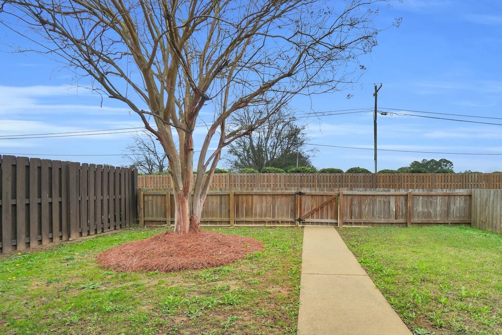 Cozy 3BR Home in Montgomery
