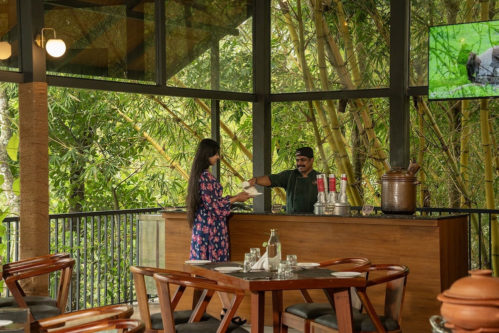 Crystal Kuruva Nature Resort & Spa