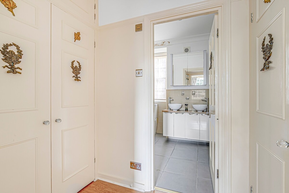 Elegant 5bed House Next to Harrods Knightsbridge