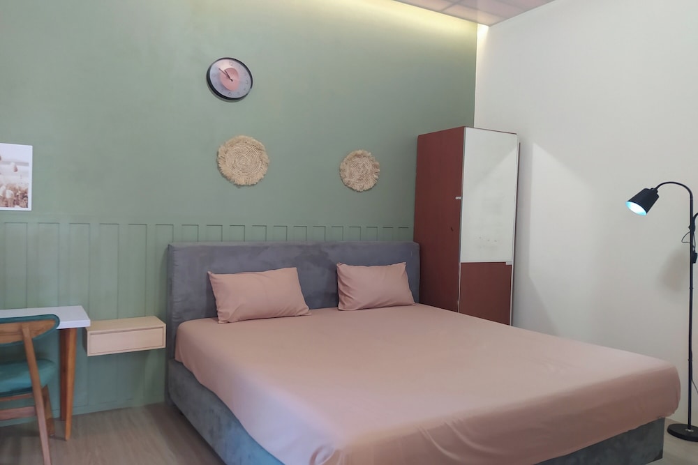 Satoe Atap Room Stay Syariah