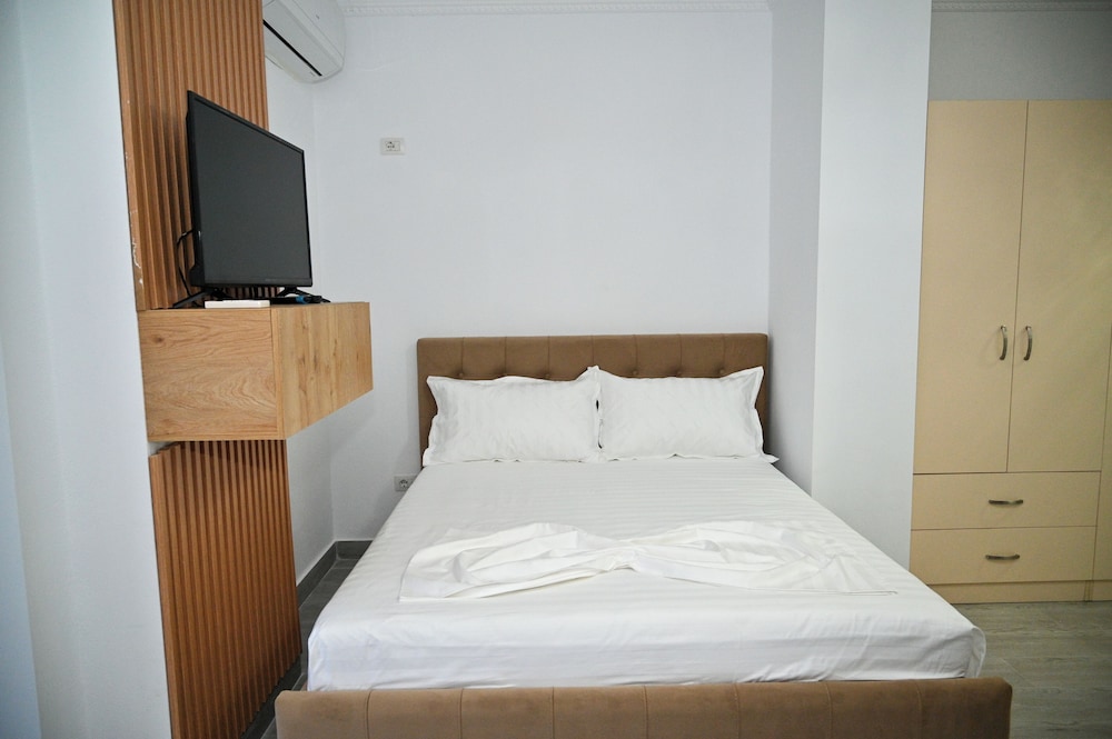 Elite Apartments