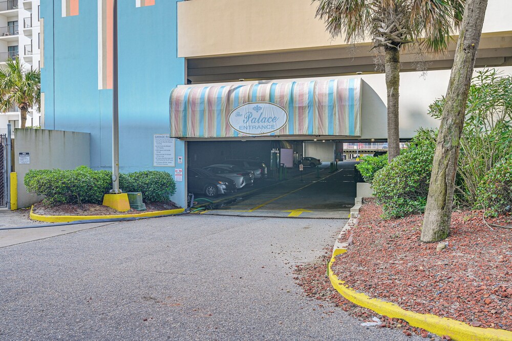 Steps to Myrtle Beach: Condo w/ Resort Amenities