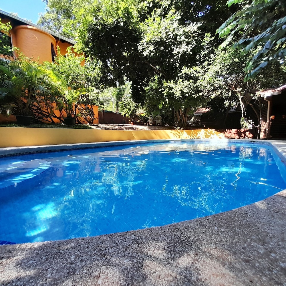 Hotel Cabinas La Playa