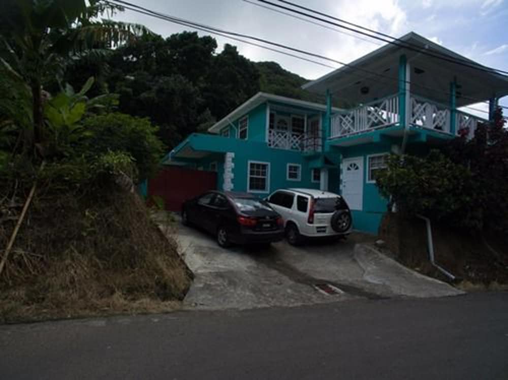 Amazon Villas