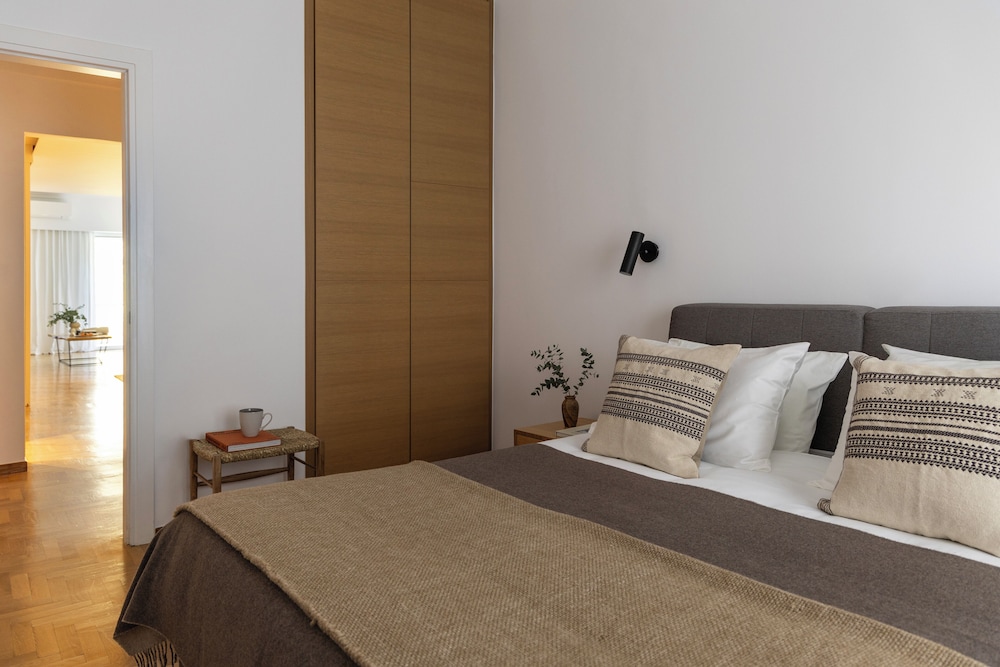 Acropolis Museum Retreat - 2 Bedroom Apartment