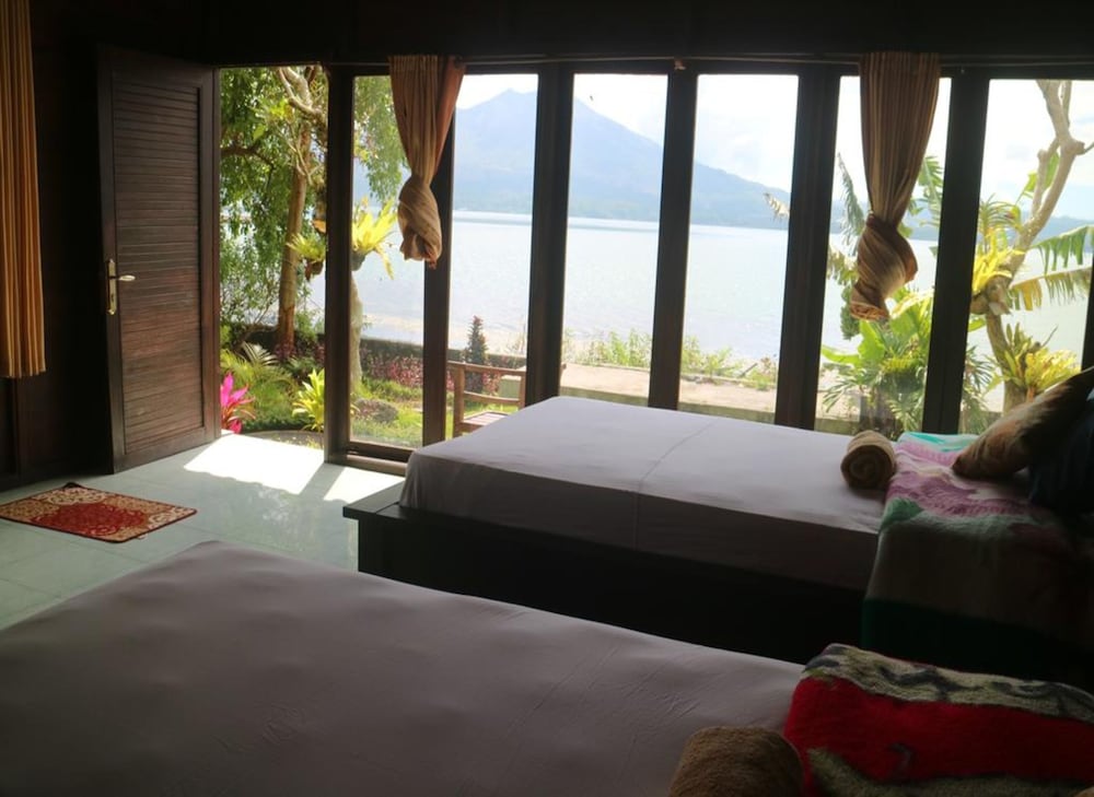 Batur Green Lakeview in Kintamani Bali view 2