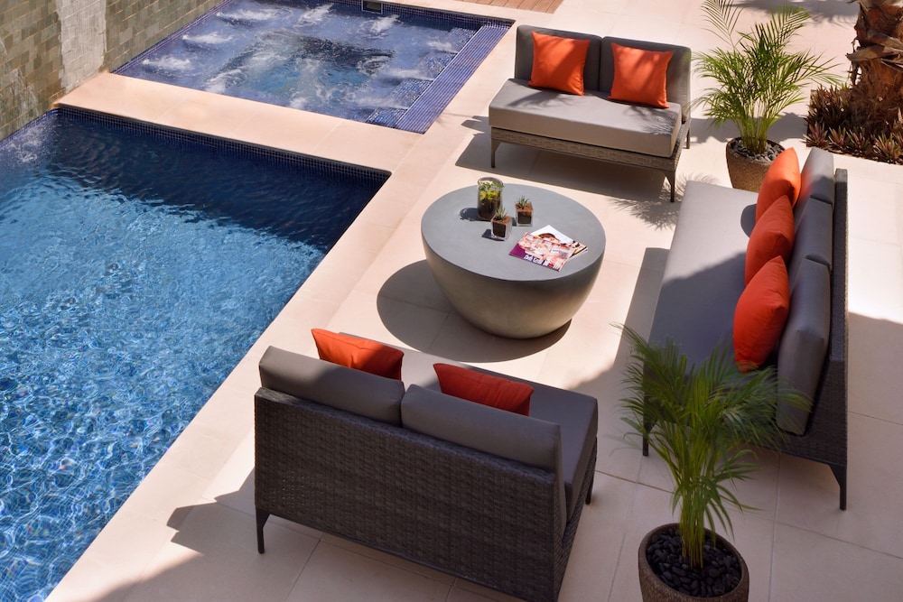 Lapita, Dubai Parks and Resorts, Autograph Collection