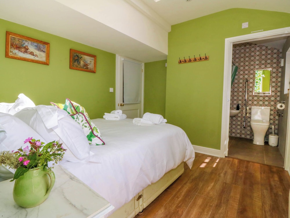 Bodior Garden Cottage