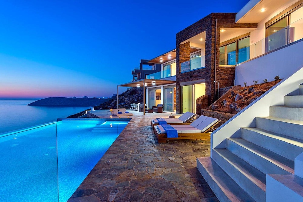 Tersanas Villas
