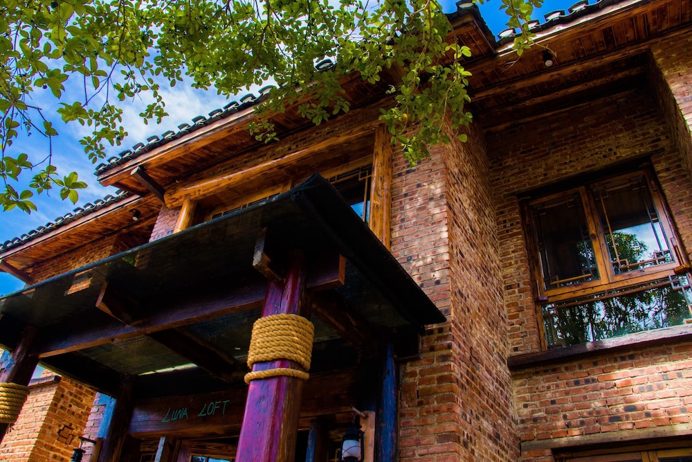 No.5 Valley Lodge