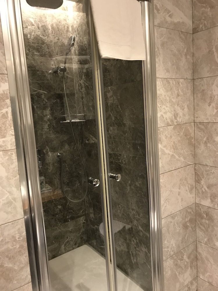 Old Port Otel - Image 54