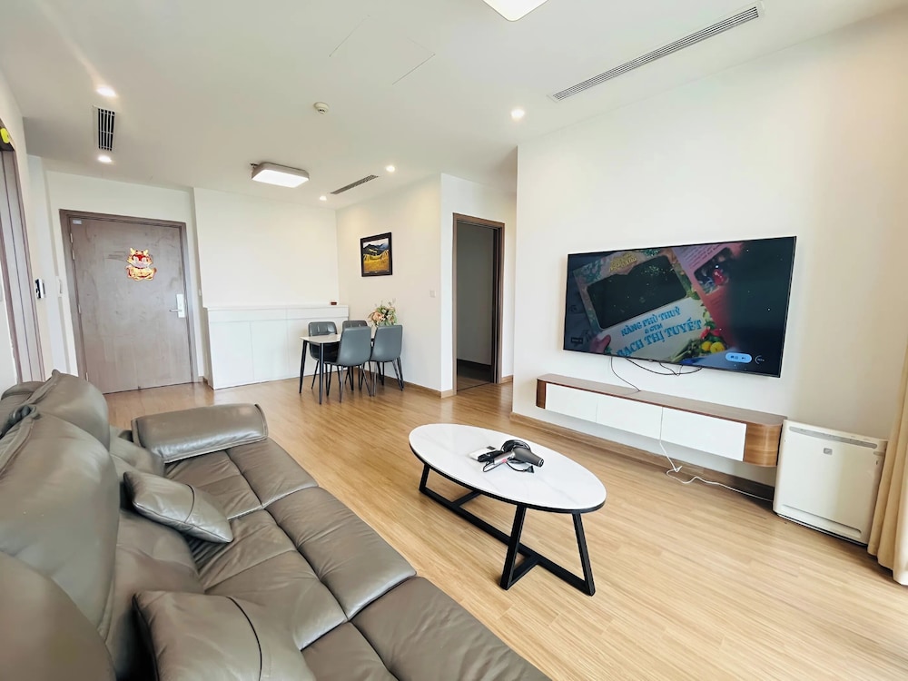 Vinhome Sky Lake-Sunhometel