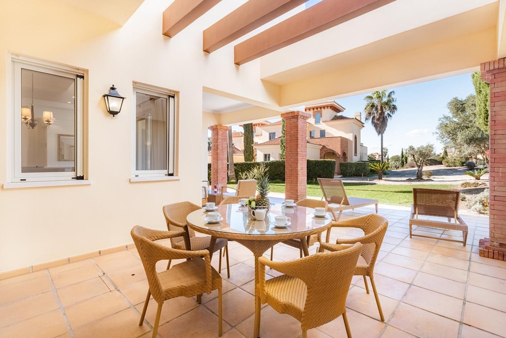 Villa Monte Rei 8 in Vila Nova de Cacela