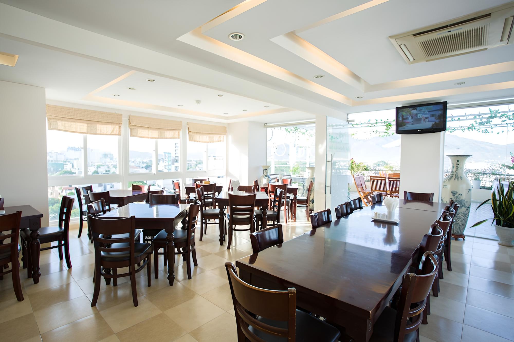 Copac Hotel