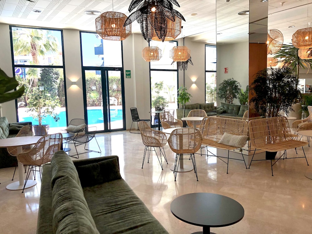 Hotel Principal affiliated to RH Hotels - Image 1