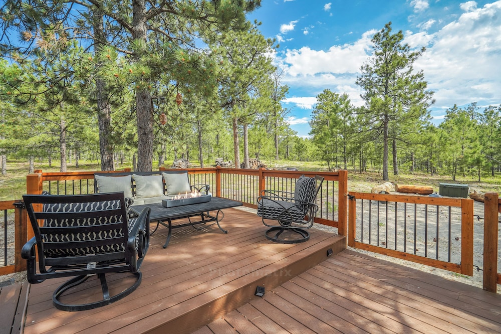 Buckskin Hideaway