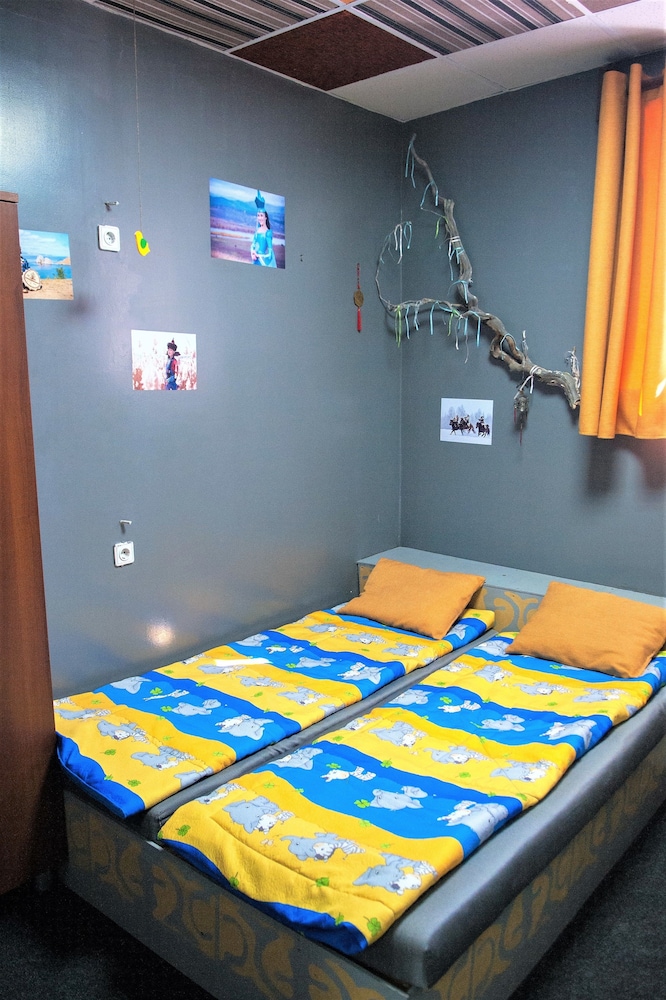 Reshetnikov Hostel