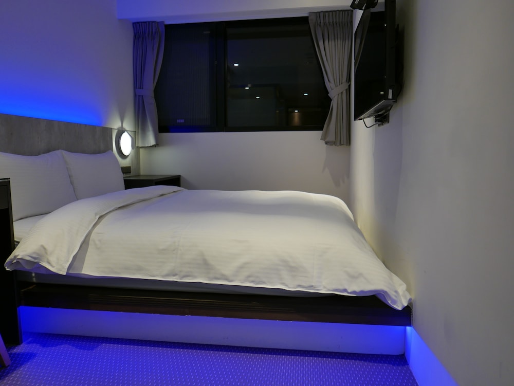 Ours Inn II