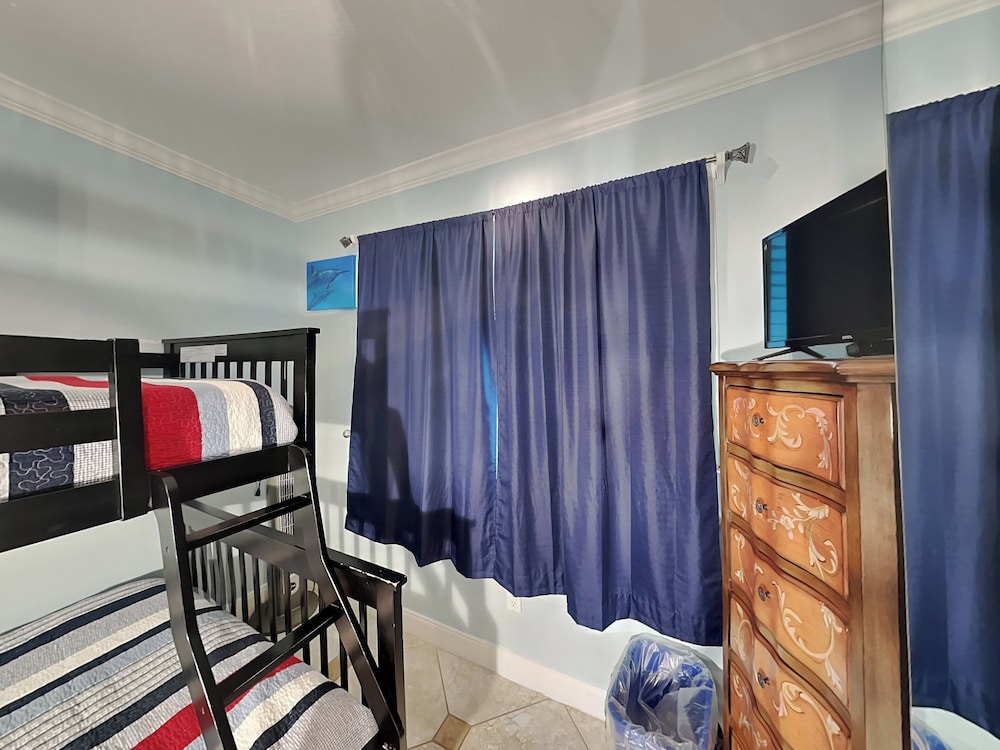 Seascape 2112-Dolphin Lair by Ryson Vacation Rentals
