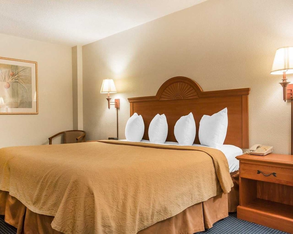 St. Lawrence Hotel