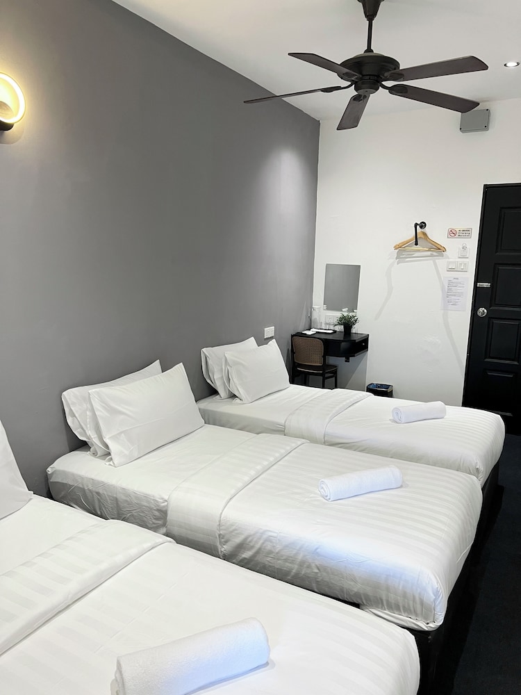 Quee Hotel