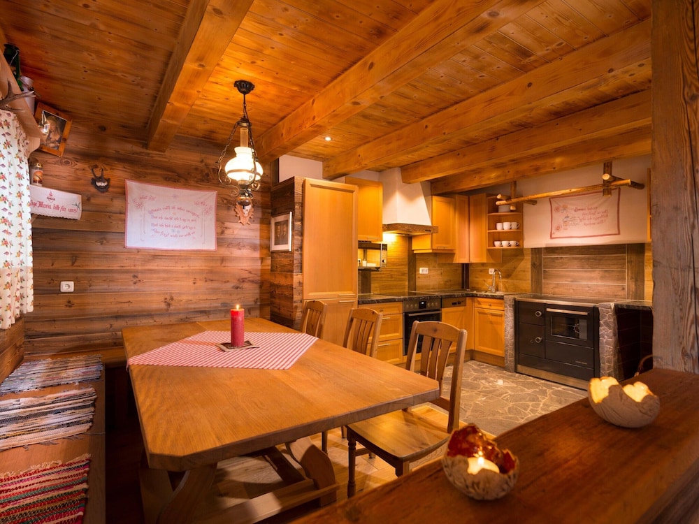 Chalet in St. Martin With Sauna & Hot Tub