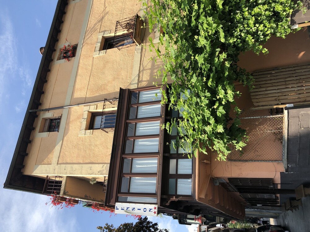 Pensión Zinkoenea photo 3