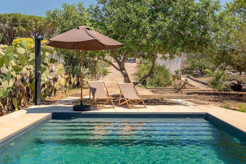 Il Giardino Delle Esperidi con Piscina
