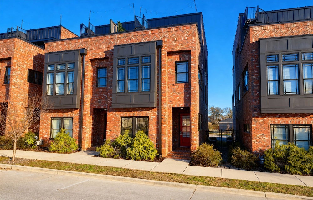 Luxury Retreat Double Rooftop Deck Game Room