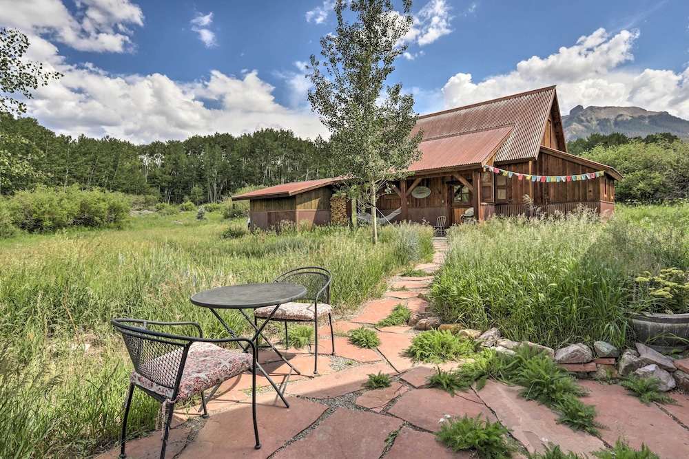 Solar-powered Home w/ Mtn Views 33 Mi to Telluride view 2