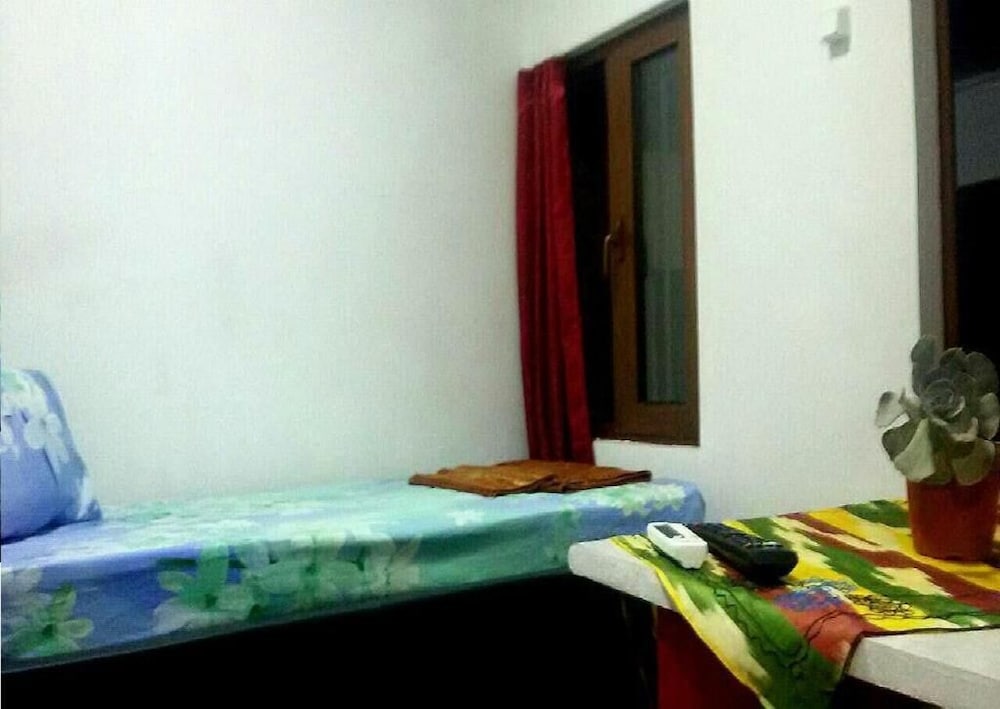 Photo 12